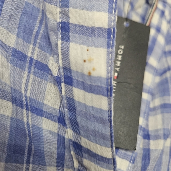 NWT! Defect Pictured. Tommy Hilfiger Womens Blue Plaid Blouse! - Picture 2 of 6